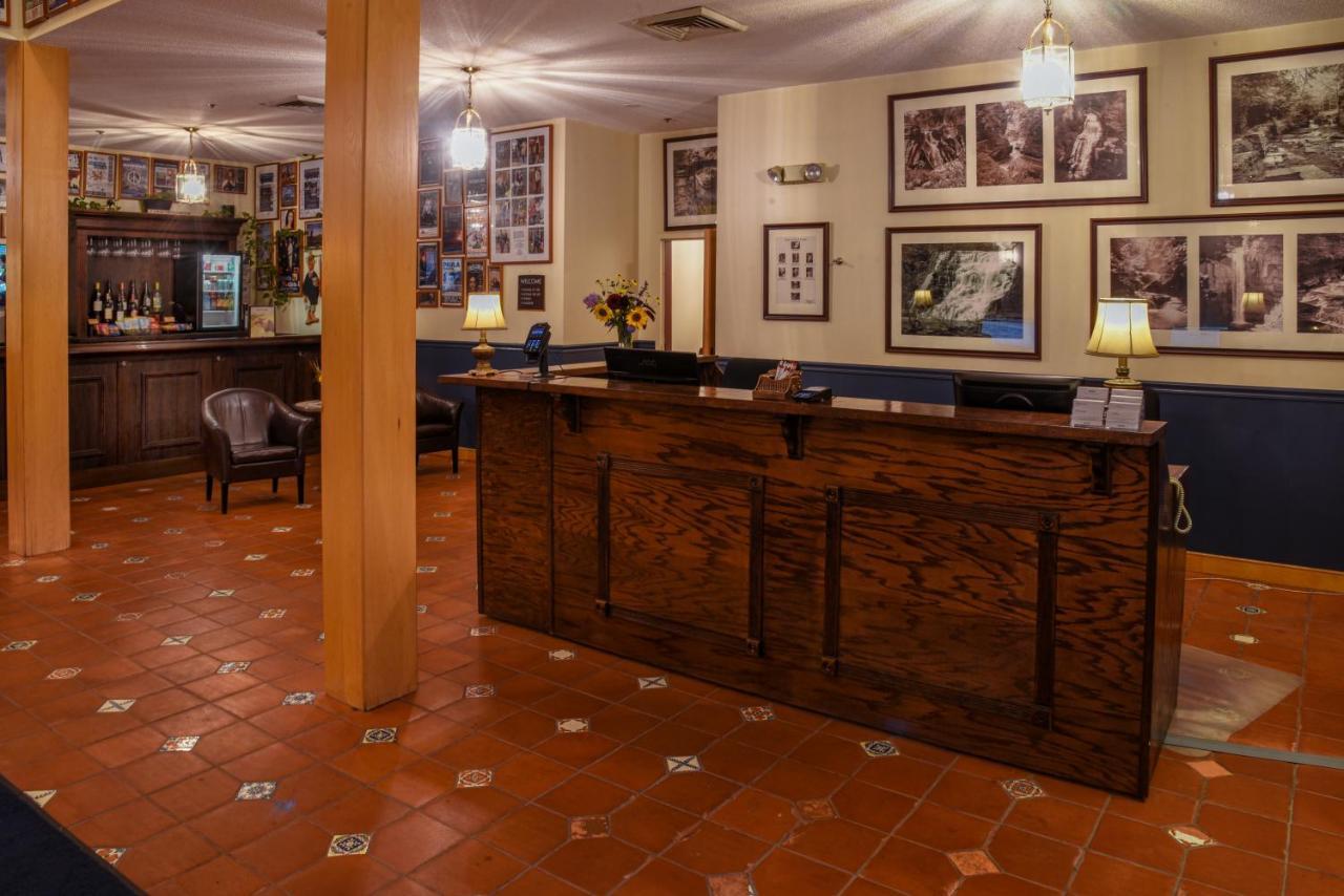 La Tourelle Hotel & Spa Ithaca Exterior photo